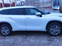 Фото авто Toyota Highlander