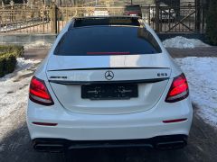 Сүрөт унаа Mercedes-Benz E-Класс AMG