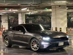 Photo of the vehicle Ford Mustang