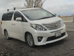 Сүрөт унаа Toyota Alphard