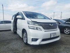 Фото авто Toyota Vellfire