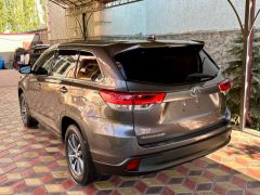 Сүрөт унаа Toyota Highlander