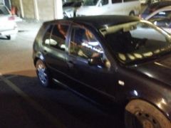 Photo of the vehicle Volkswagen Golf