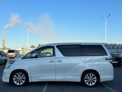 Фото авто Toyota Vellfire