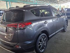 Сүрөт унаа Toyota RAV4