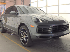 Фото авто Porsche Cayenne