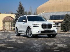 Фото авто BMW X7