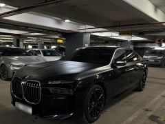 Photo of the vehicle BMW 7 Series