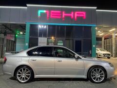 Сүрөт унаа Subaru Legacy