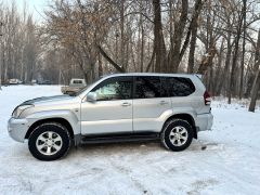 Сүрөт унаа Toyota Land Cruiser Prado