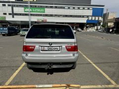 Photo of the vehicle BMW X5