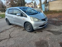 Photo of the vehicle Honda Fit