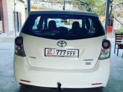 Фото авто Toyota Verso