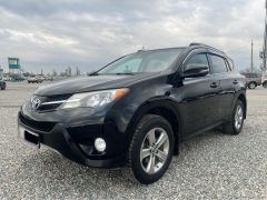 Сүрөт унаа Toyota RAV4