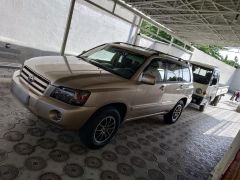 Photo of the vehicle Toyota Highlander