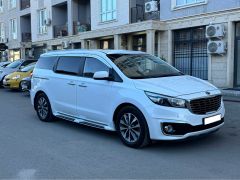 Photo of the vehicle Kia Carnival