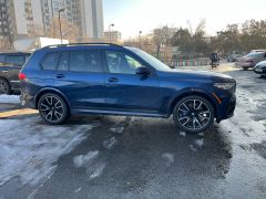 Photo of the vehicle BMW X7