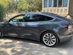 Сүрөт унаа Tesla Model 3