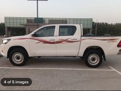 Фото авто Toyota Hilux