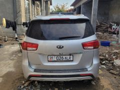 Photo of the vehicle Kia Carnival