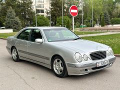 Фото авто Mercedes-Benz E-Класс