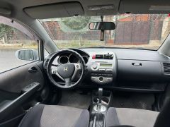 Фото авто Honda Jazz