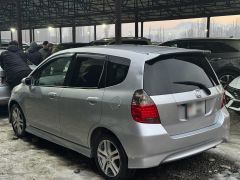 Photo of the vehicle Honda Fit