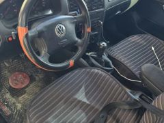 Сүрөт унаа Volkswagen Golf