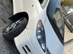 Photo of the vehicle Toyota Estima