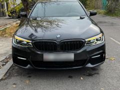 Photo of the vehicle BMW 5 Series