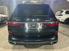 Фото авто BMW X7