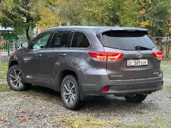 Фото авто Toyota Highlander