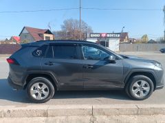 Сүрөт унаа Toyota RAV4