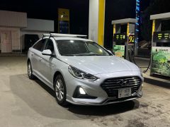 Photo of the vehicle Hyundai Sonata