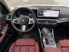 Photo of the vehicle BMW 3 Series