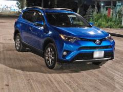 Сүрөт унаа Toyota RAV4