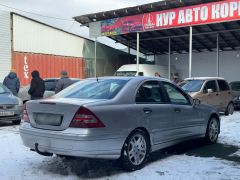 Фото авто Mercedes-Benz C-Класс