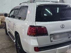 Сүрөт унаа Lexus LX