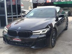 Photo of the vehicle BMW 5 Series