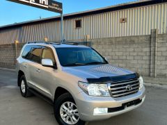 Сүрөт унаа Toyota Land Cruiser