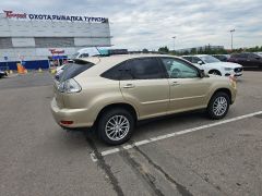 Photo of the vehicle Lexus RX