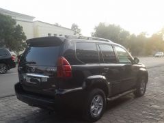 Photo of the vehicle Lexus GX