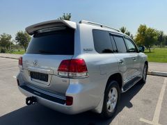 Сүрөт унаа Toyota Land Cruiser