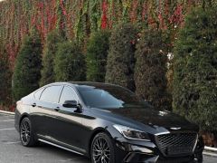 Photo of the vehicle Genesis G80