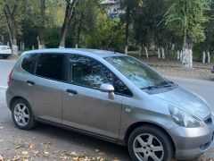 Фото авто Honda Jazz