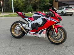 Сүрөт унаа Honda CBR 1000