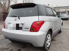 Сүрөт унаа Toyota Ist