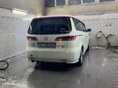 Фото авто Honda Elysion