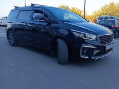 Фото авто Kia Carnival