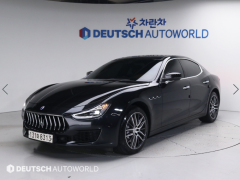 Фото авто Maserati Ghibli